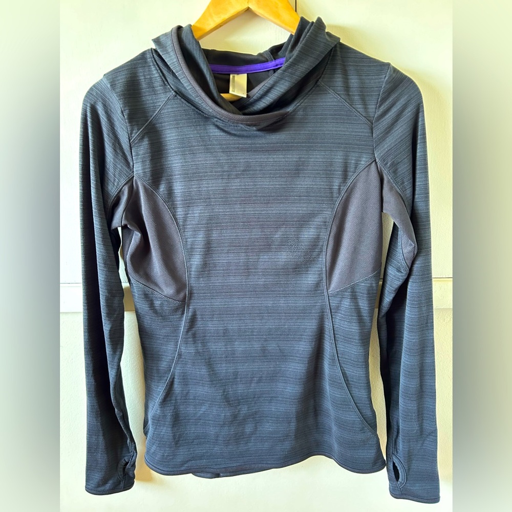 Mondetta run top